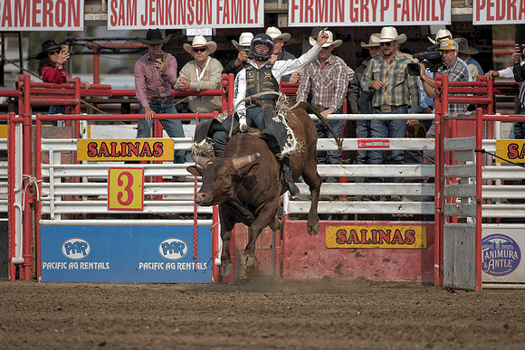 Sage_Kinsey, PRCA Bull Rider