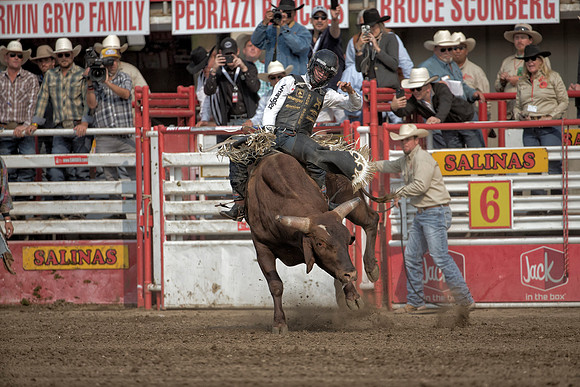 Sage_Kinsey, PRCA Bull Rider