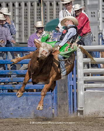 Aaron Pass on 205/9 Deerango FU